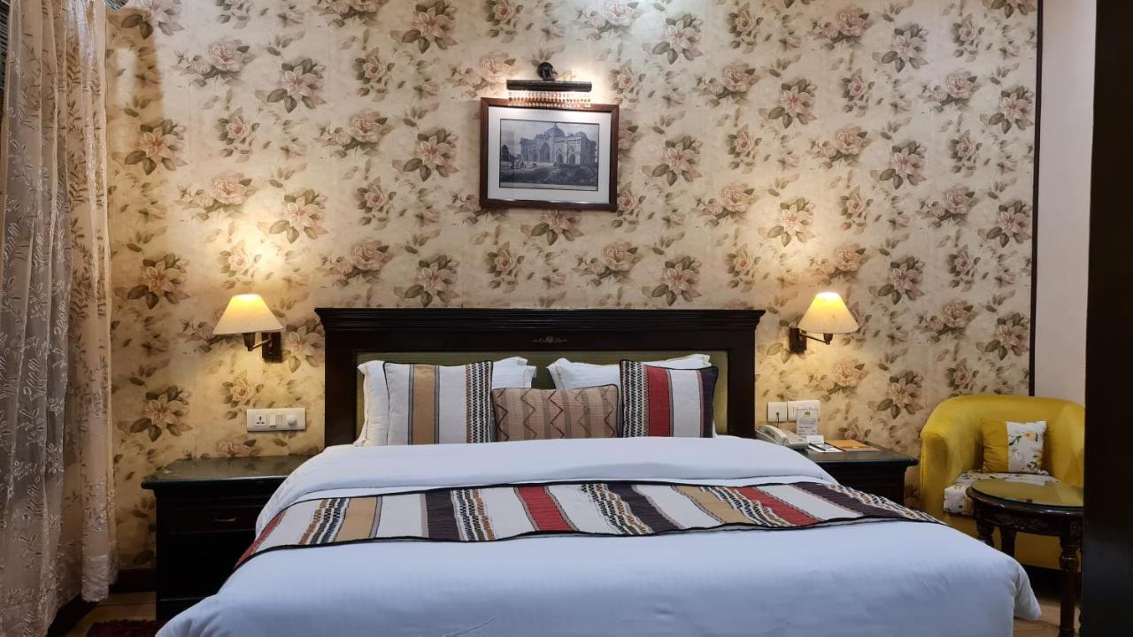Hotel Diplomat Residency New Delhi Luaran gambar