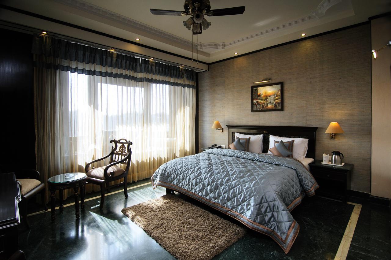Hotel Diplomat Residency New Delhi Luaran gambar